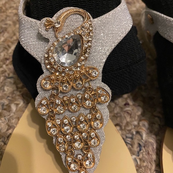 Sandals - Picture 2 of 5